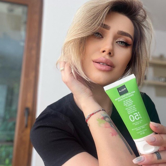 Cremă Antiacneică SPF 50 - Ten Acneic - Arbore Ceai & Rozmarin