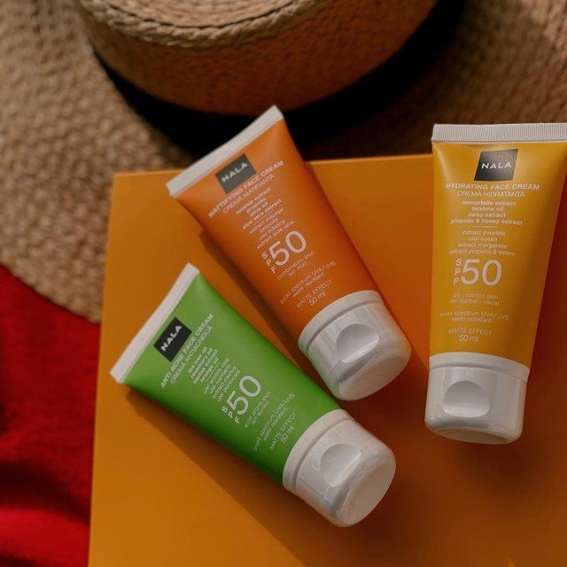 Cremă Matifiantă SPF 50 - Ten Mixt - Măceșe & Ulei Măsline