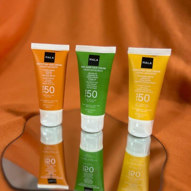 Cremă Matifiantă SPF 50 - Ten Mixt - Măceșe &amp; Ulei Măsline